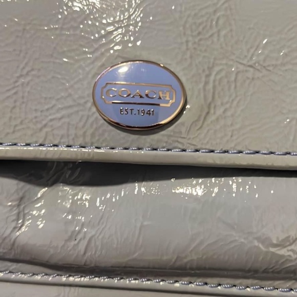 Coach wallet - Picture 1 of 3
